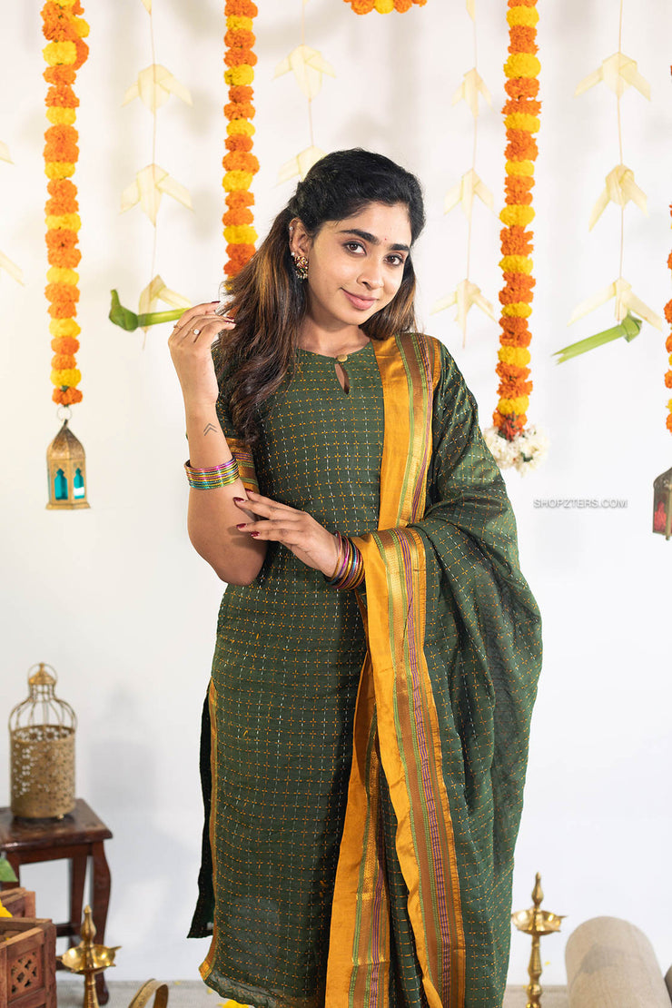 Green Aaradhya Cotton Top & Duppatta Set