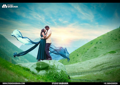 A Photo-Shoot Of A Couple Amidst All That Snow And Serenity