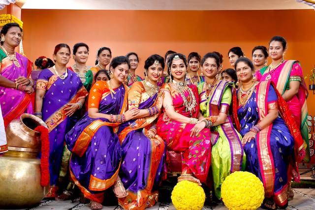 A Colourful Pre-wedding Amidst A Vibrant Village Set Up!