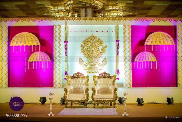 Steal 30 Jaw-Dropping Flower Decoration For Wedding Stage