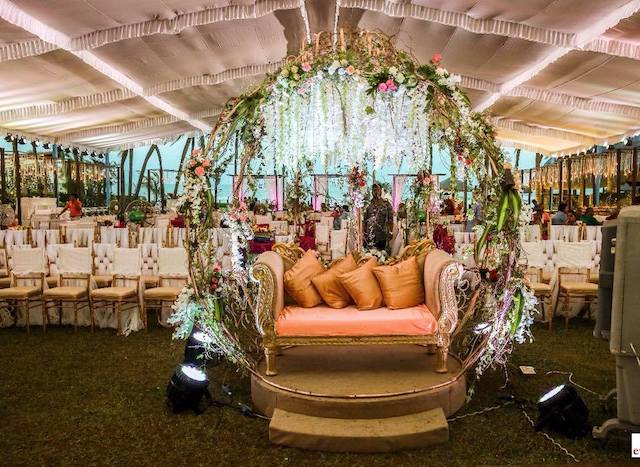 This Floral Themed Beach Wedding Is A Work Of Art