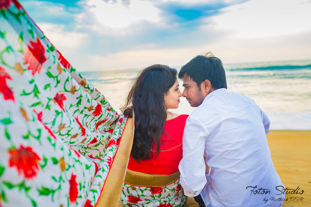 An Adorable Couple Shoot Beside The Waves