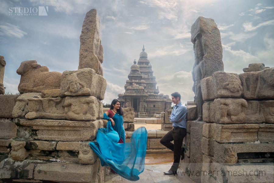 10 Magnificent Architectural Locations In India For Couple Shoots!