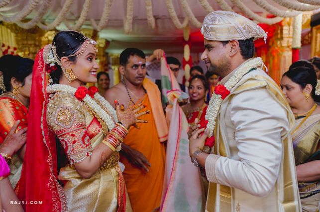 Marrying Mr. Right in a wedding of her dreams!