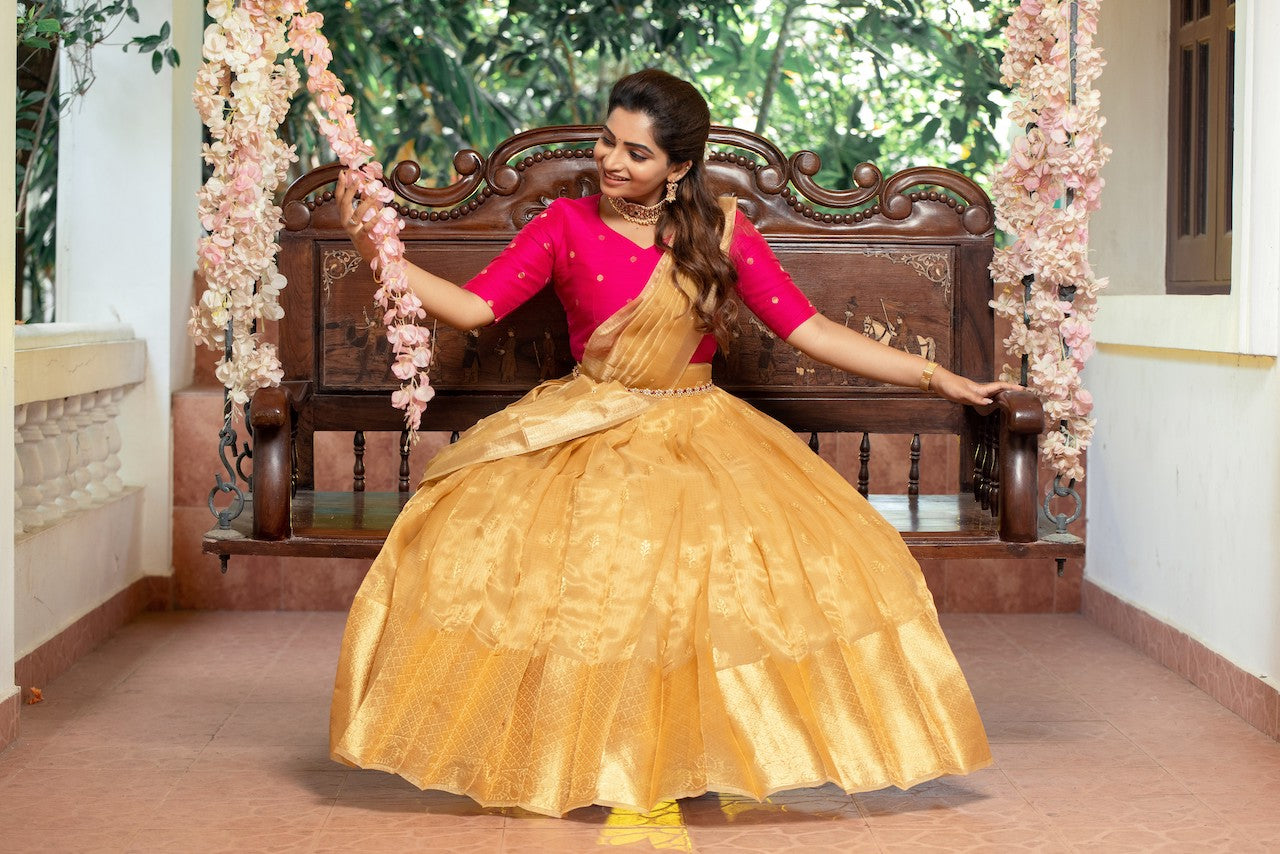 Lehengas & Skirt Sets