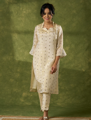 Elegant off White Self-Embellished Tissue Kurta