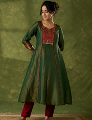 Beautiful Emerald Green Tissue Kurta With Brocade Details