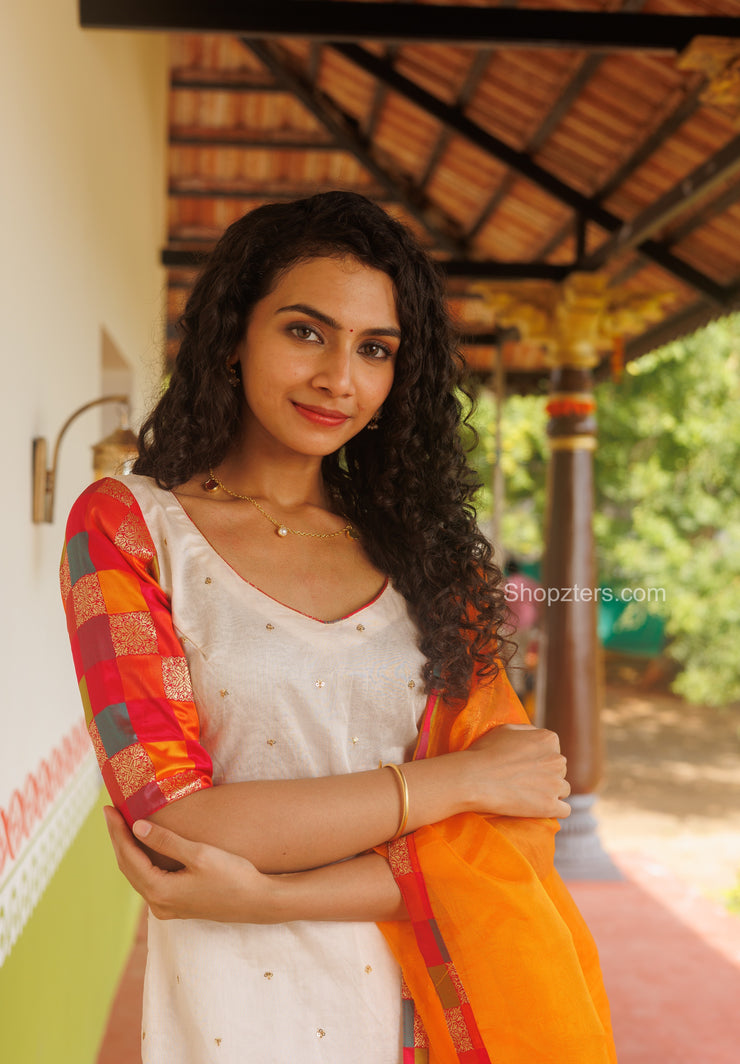 White Kurti With Multicolour Organza Dupatta