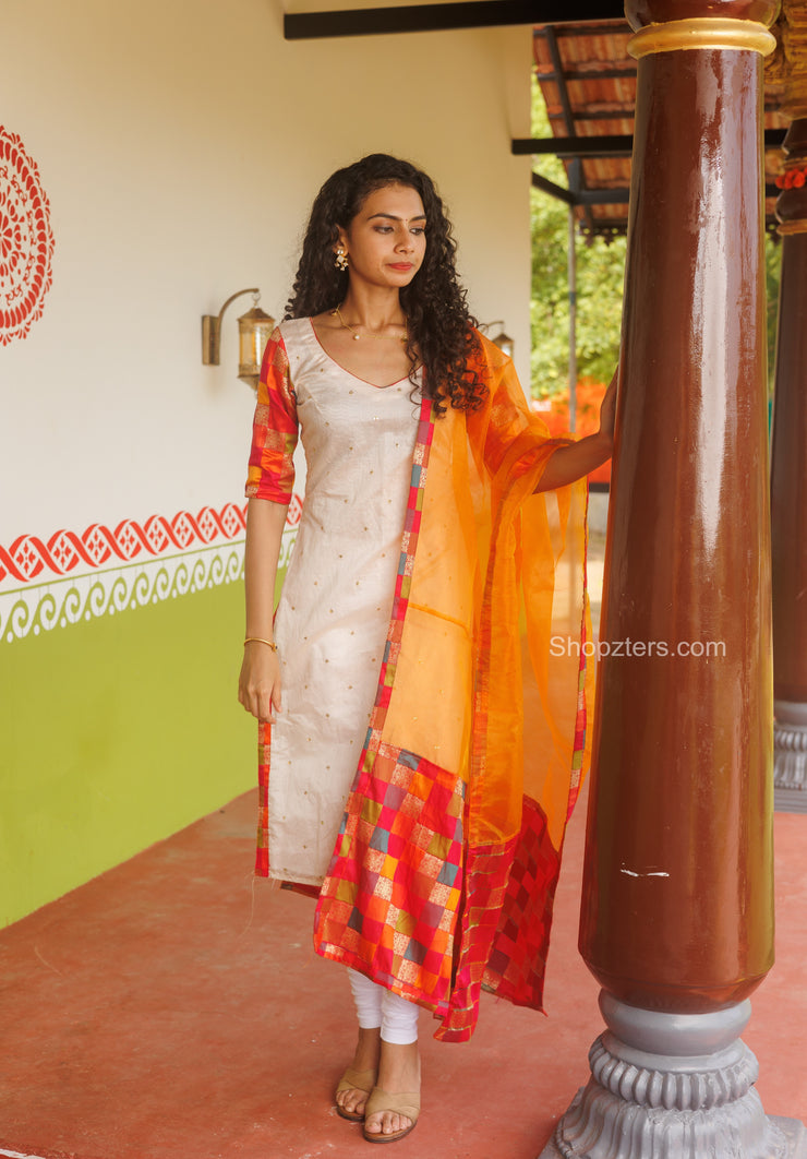 White Kurti With Multicolour Organza Dupatta
