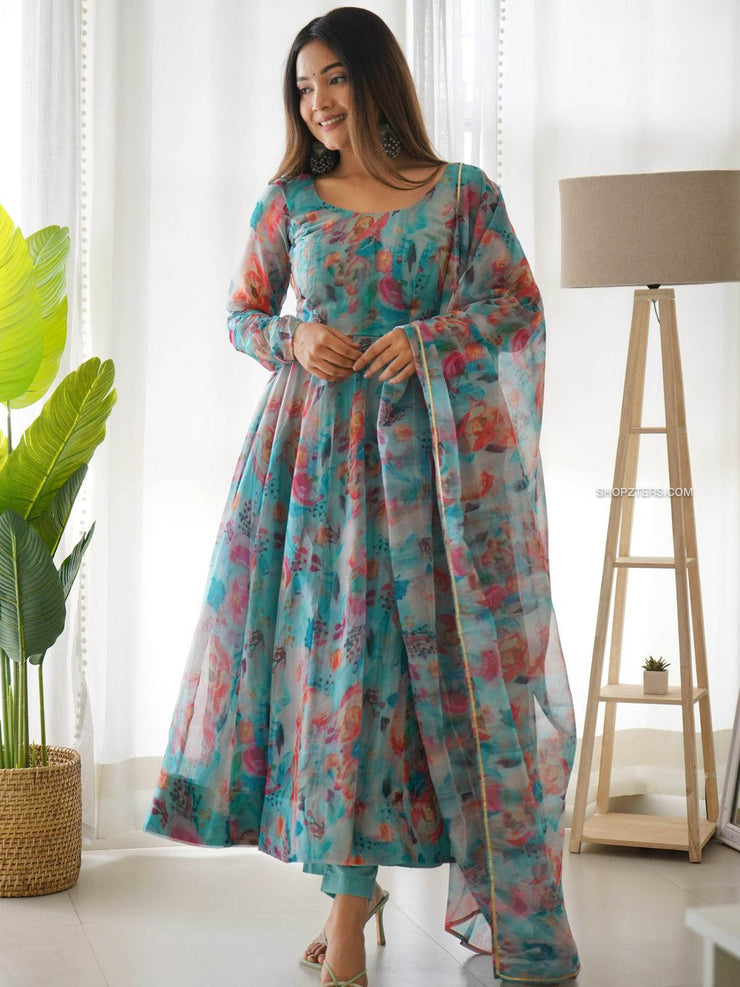 organza dress suit It feels like liquid organza is everywhere right now, and honestly, I'm kind of obsessed. The way it catches the light, giving that almost-wet, luminous effect. Absolutely stunning.This trend is being driven
