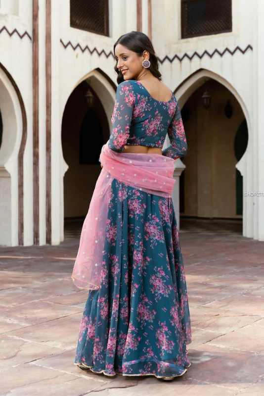 Buy Pink Lehenga And Blouse Shimmer Georgette Veil Floral Bridal Set For  Women by Tarun Tahiliani Online at Aza Fashions.