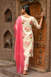 Off-white & Pink Floral Printed Kurta Set