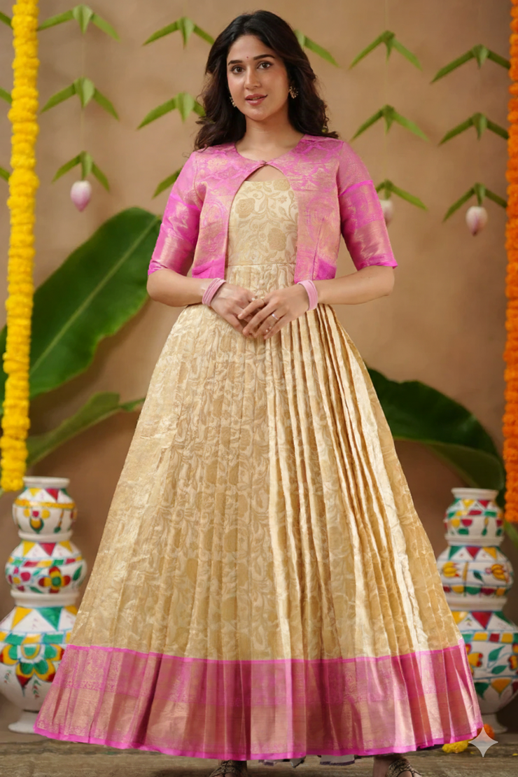 Lakshmi Pattu Jacket (Dress) in Green