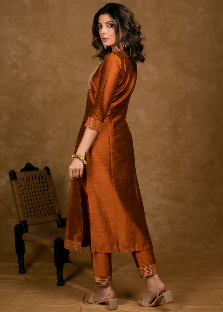 Rust Cotton Silk Kurta Pant Set with Gold Zari Work & Heavy Chanderi Dupatta – 3 Piece