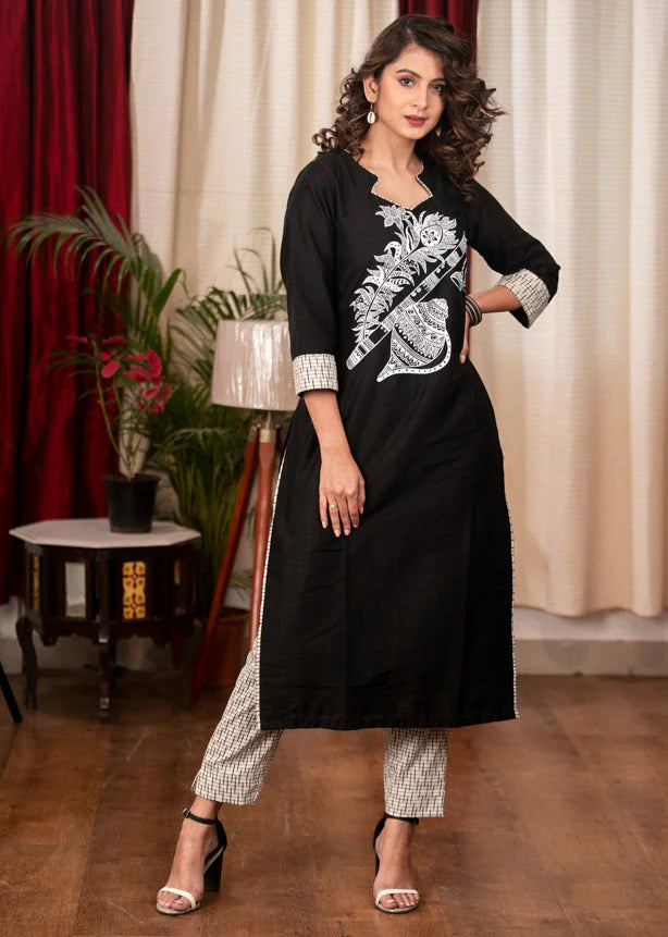Black & White Handloom Cotton Kurta Set with Artistic Musical Hand Painting – 3 Piece