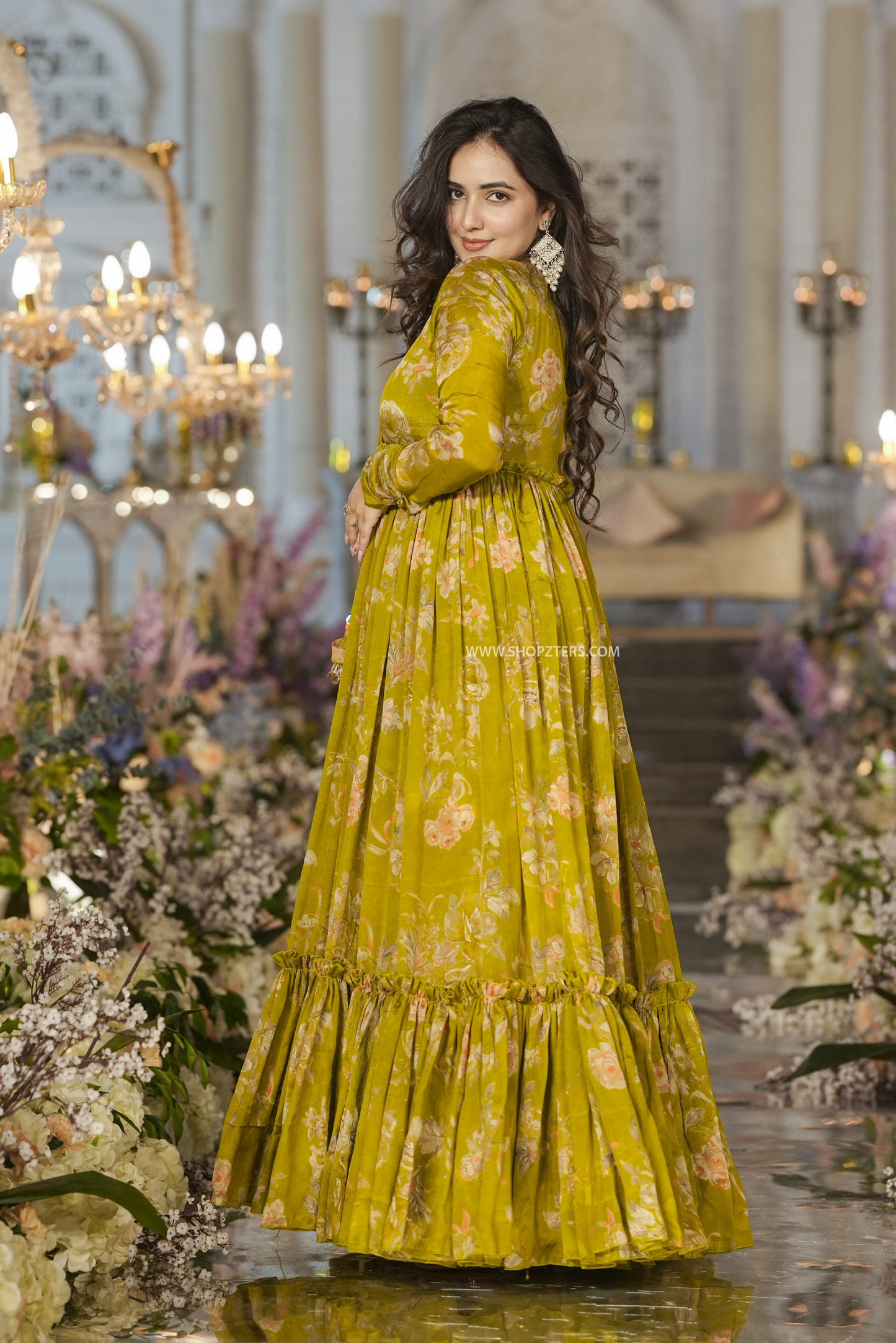 Vashti Crepe Croptop-Sharara Set