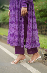 Panna Bandhej Kurta Set in Purple