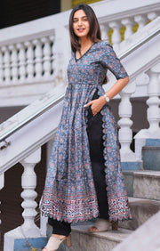 Yashna Ajarakh Kurta Set