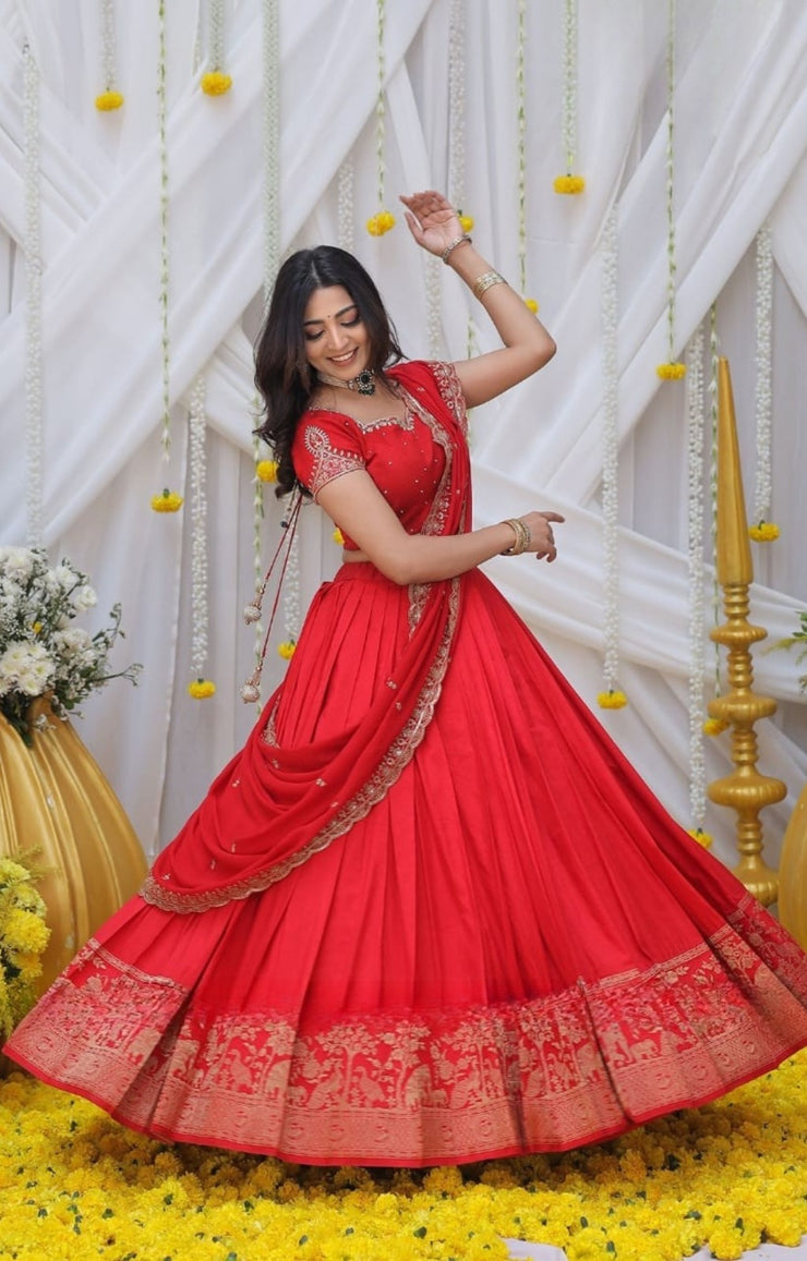 Maharani Half Saree Set in Red