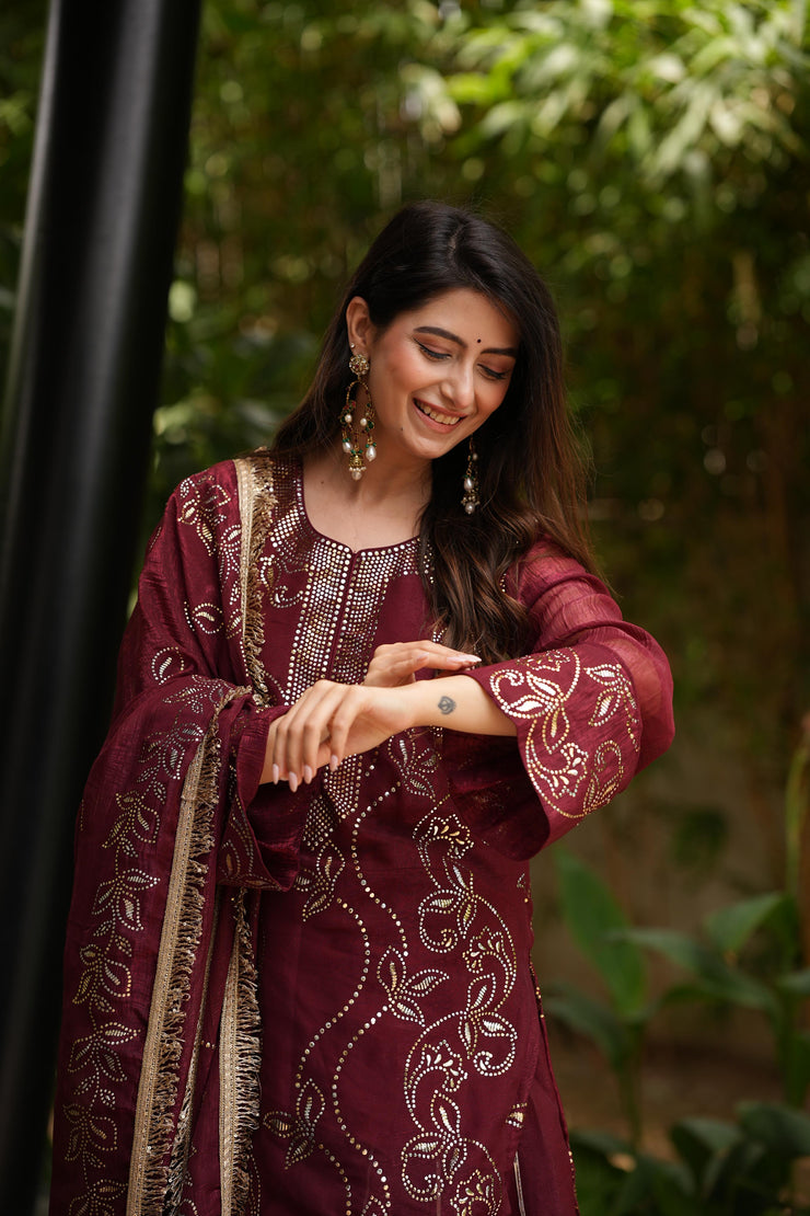 Inaayat Cherry Kurta Set