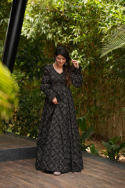 Scarza Black Maxi Dress