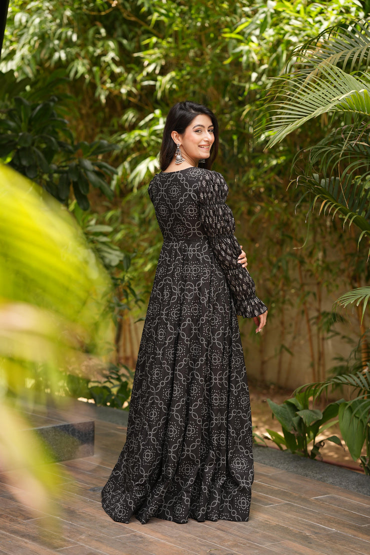 Scarza Black Maxi Dress