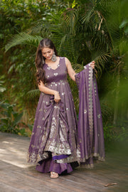Reganzia Suit Set