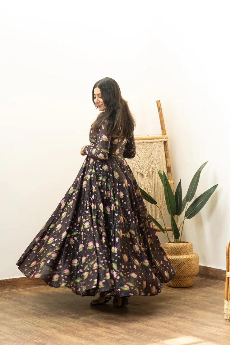 Mrunali Black Lotus Tussar Silk Anarkali