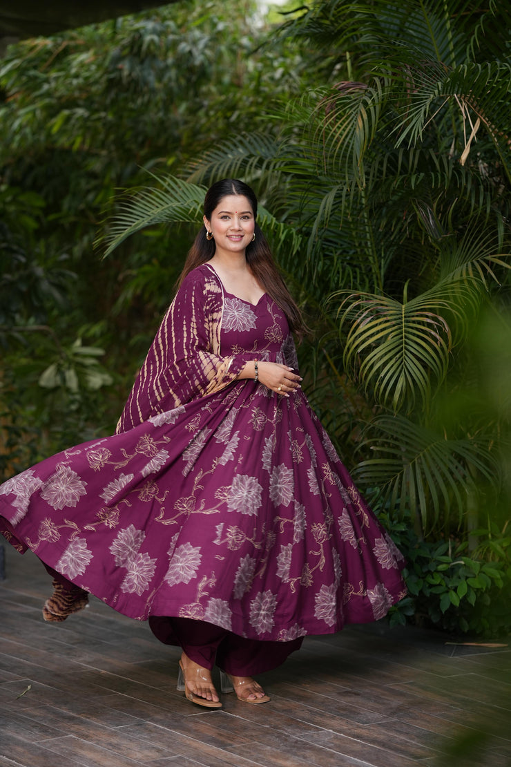 Maaya Scarlet Rayon Suit Set