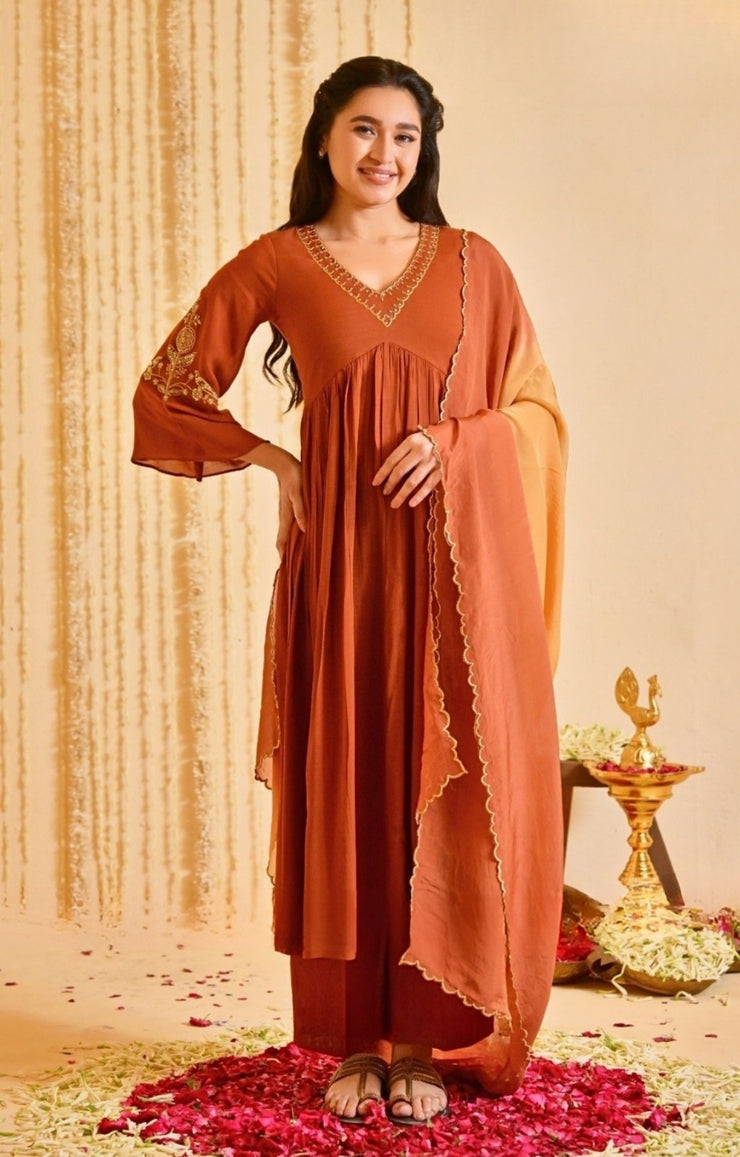 Resham Rustika Kurta Brown Set