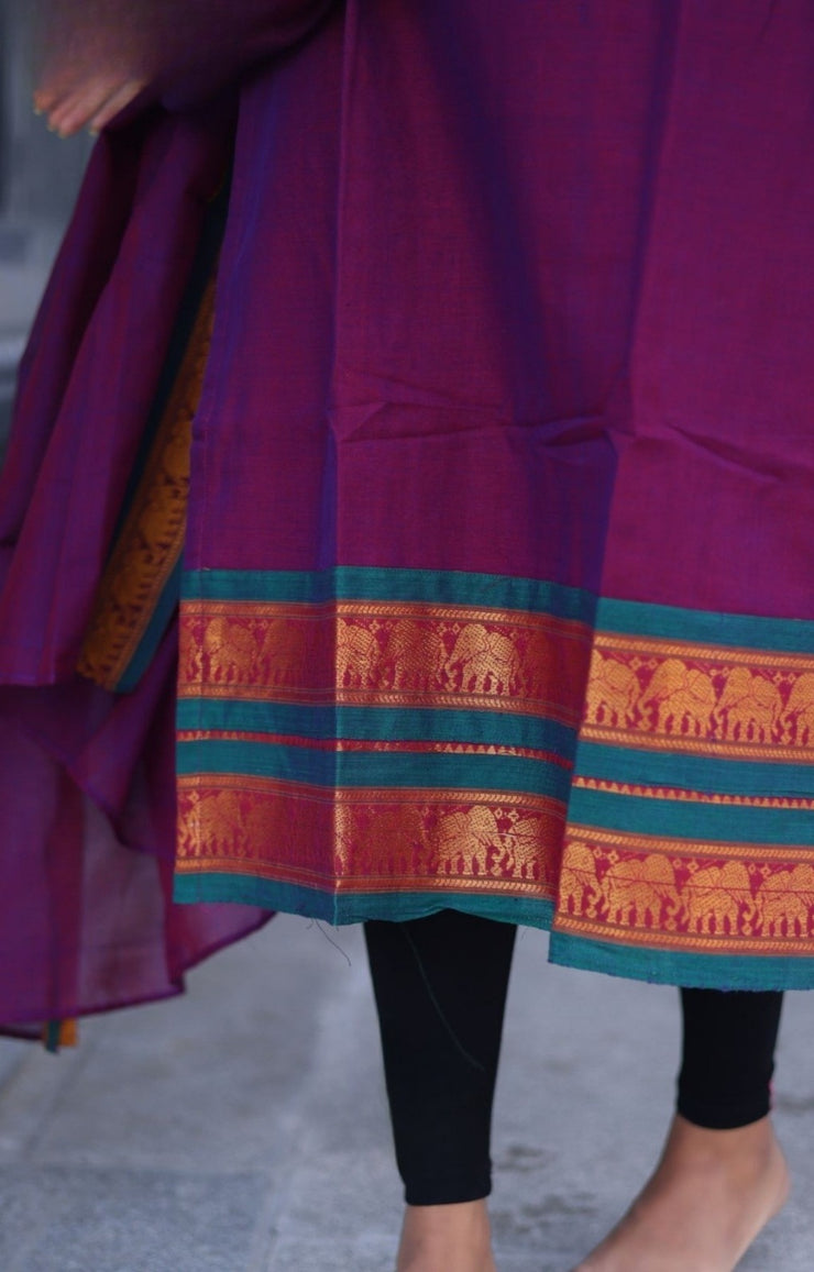 Bhavya Kurta set In Magenta