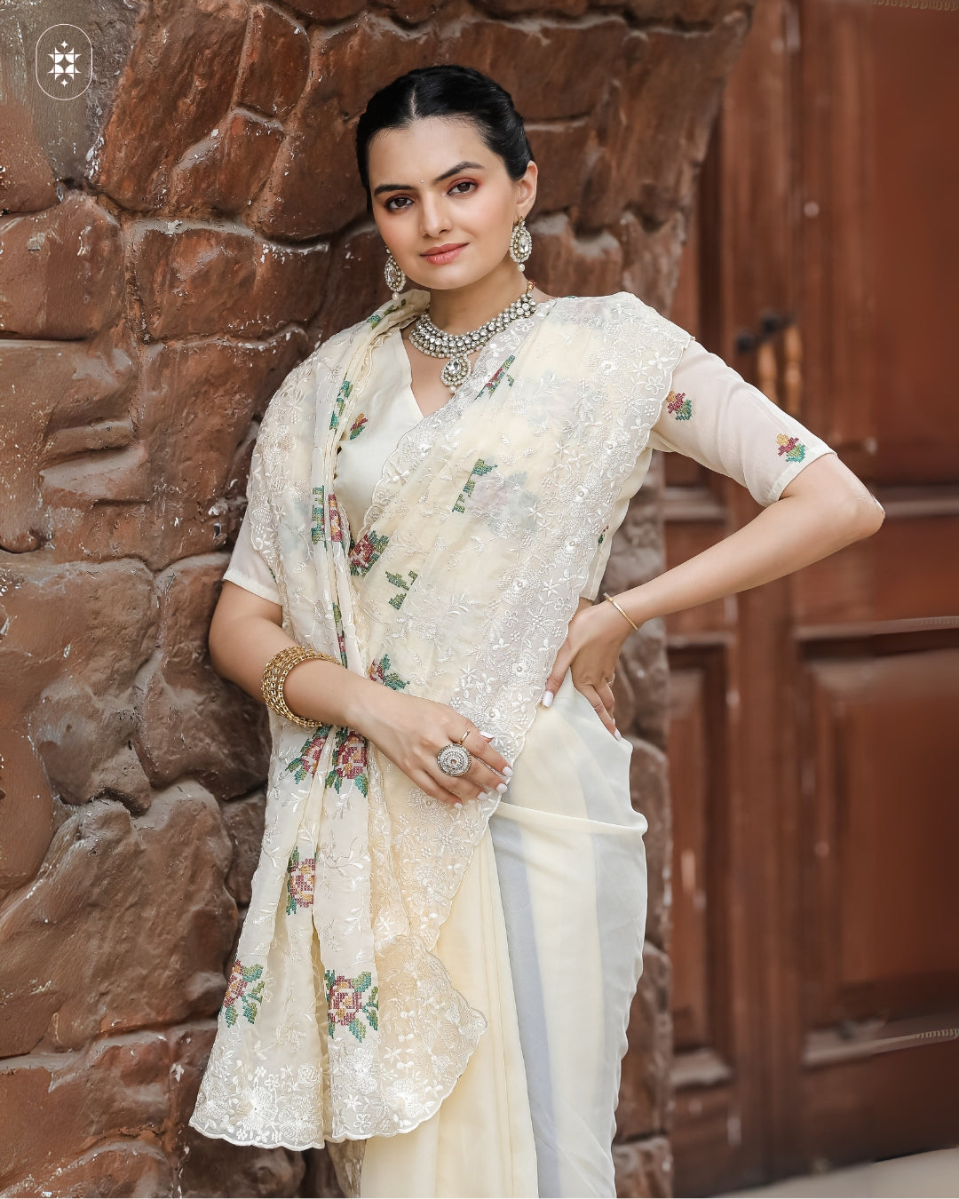 Women's Cream Chiffon Saree