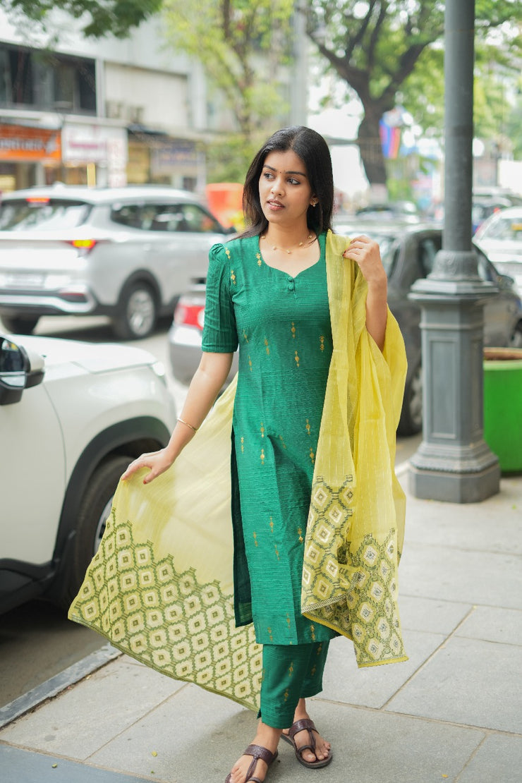 GREEN Cord set