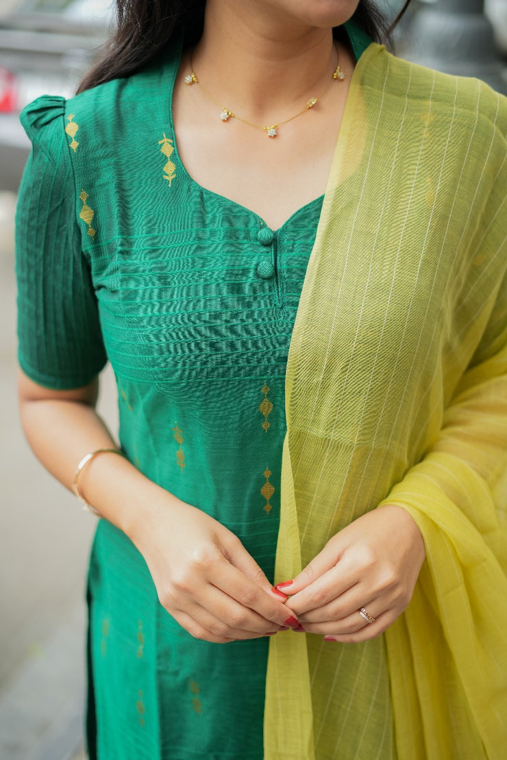 GREEN Cord set