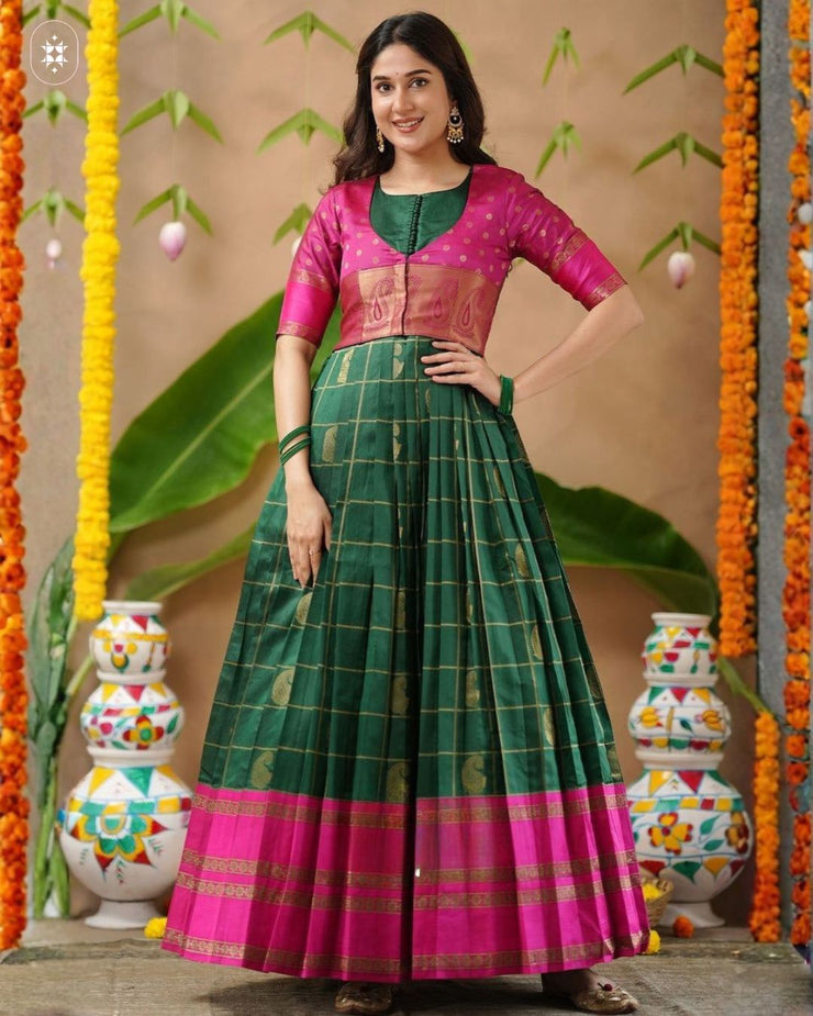 Lakshmi Pattu Jacket (Dress) in Green
