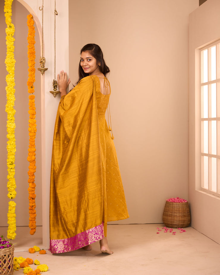 Anjana Yellow Brocade Patch Suit Set