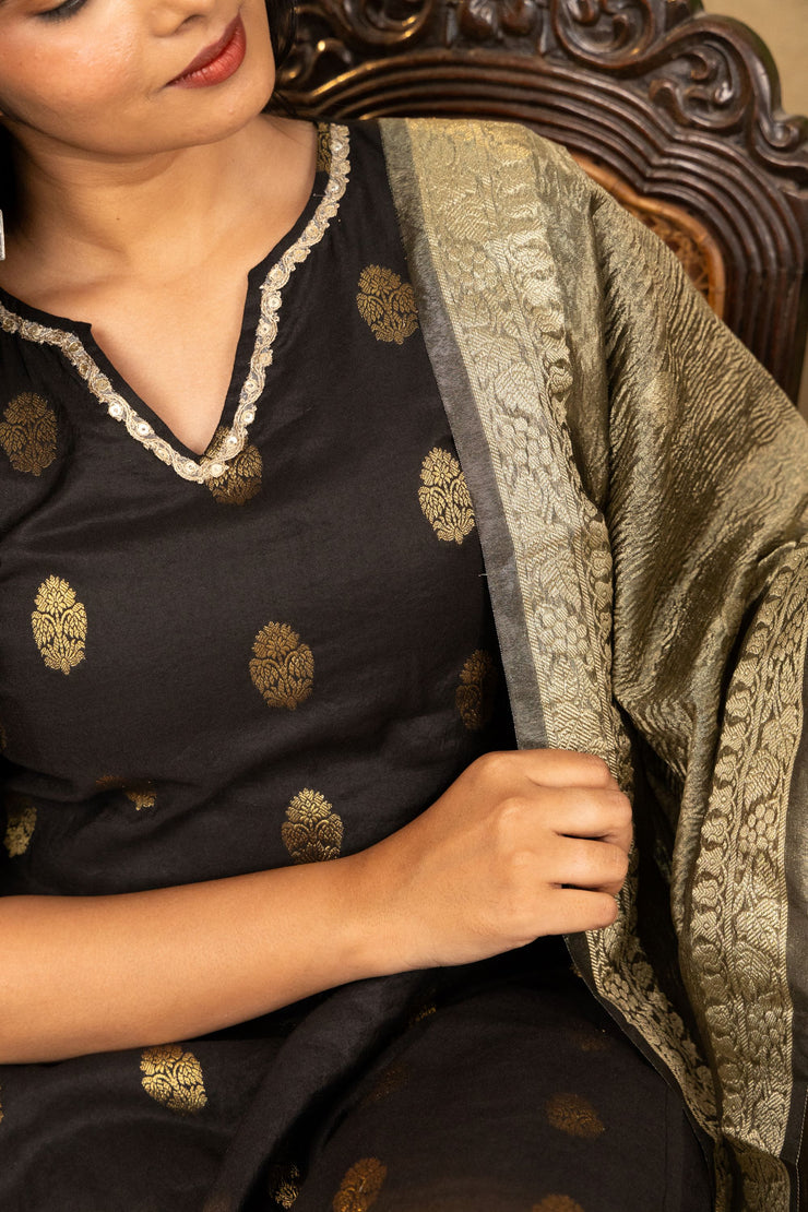 Black Cotton Silk Kurta Set With Gold Mughal Motifs