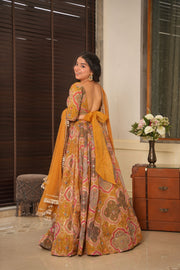 Dhanishta lehenga with Heavy  embroidery