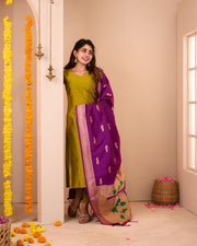 Mayil Suit Set With Paithani Dupatta