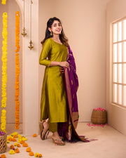 Mayil Suit Set With Paithani Dupatta