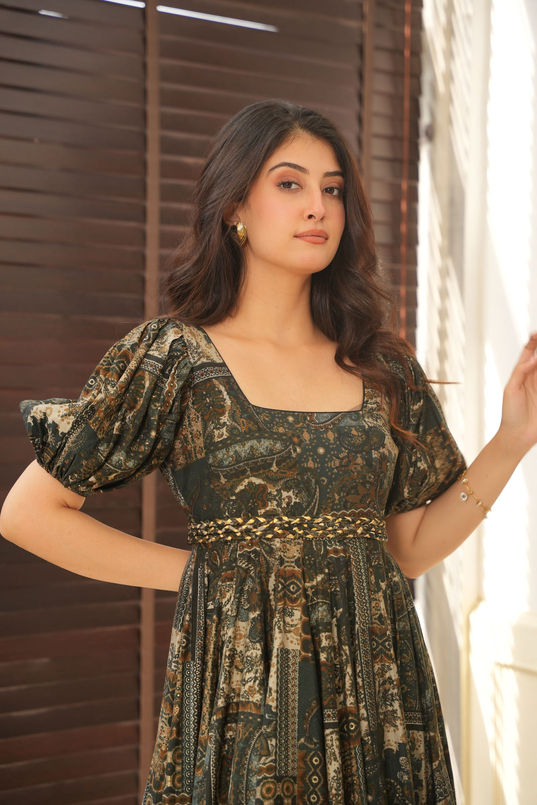 Puffed Sleeve Muslin Midi Dress M Black Shopzters