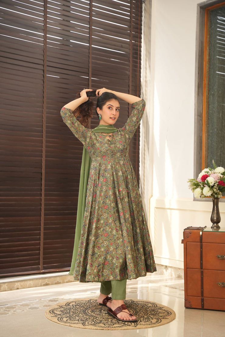 Sowmya Muslin Suit Set