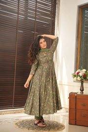 Sowmya Muslin Suit Set