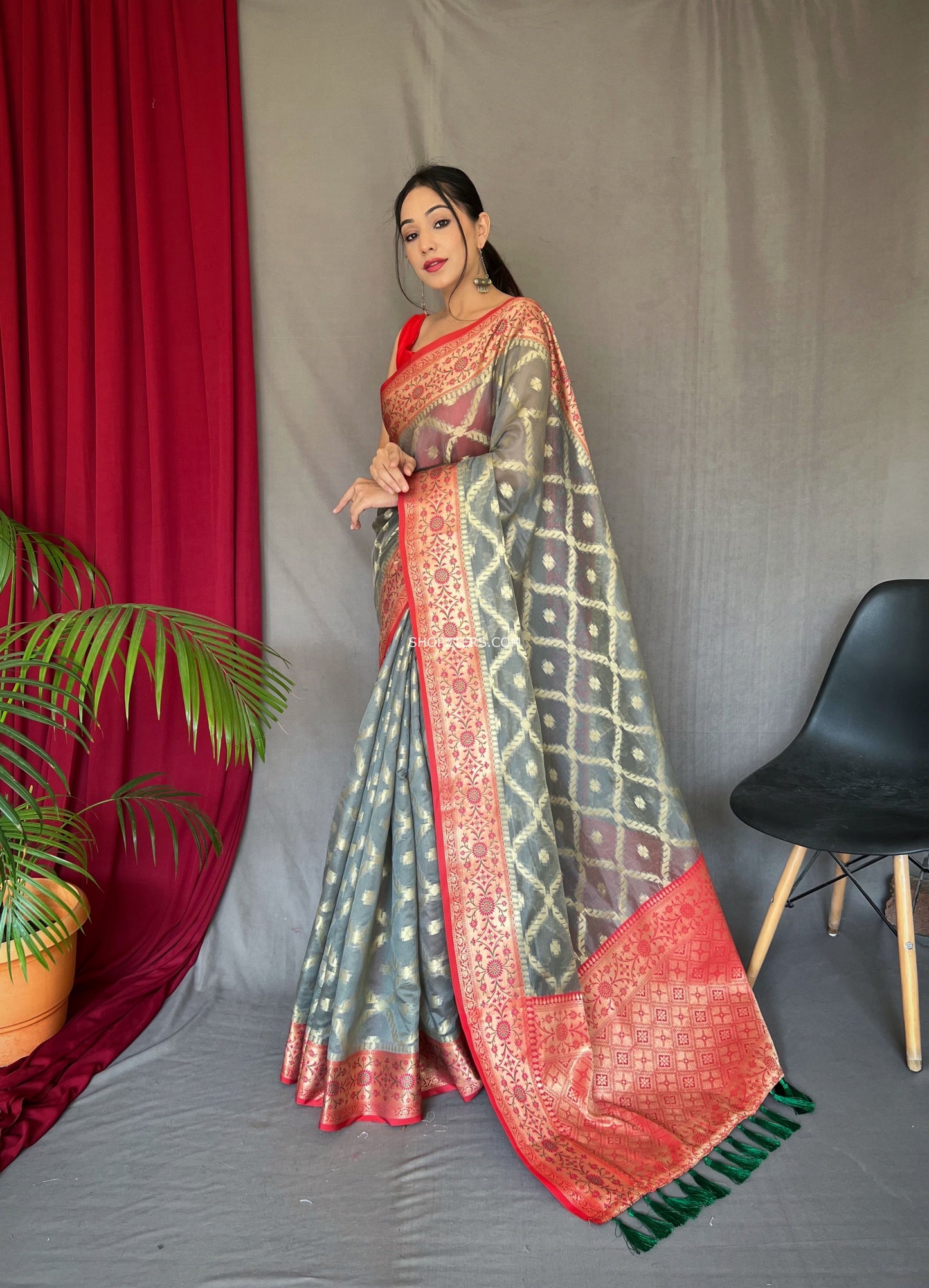 Banarasi Organza Silk Woven Saree