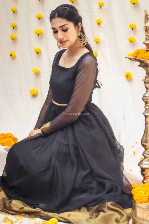 Black Georgette Hand Embroidered Gown Design by 28 Threads at Pernia's Pop  Up Shop 2024