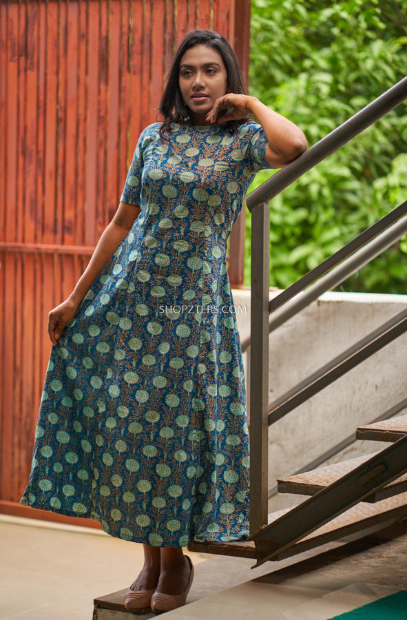 Blue Cotton Print Maxi Dress Blue Cotton Print Maxi Dress