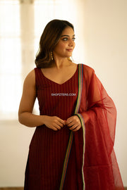 Maroon Chanderi silk cotton sleeveless Kurti with Dupatta